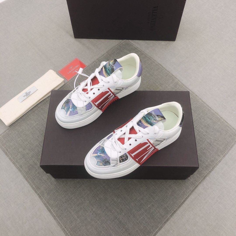 Valentino Sneakers